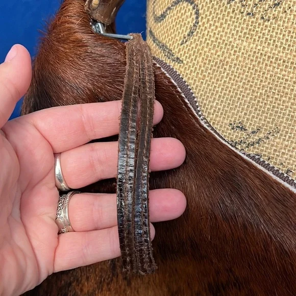 MAYA MOON OREGON DESIGN FUR & LEATHER CRESENT  HANDBAG - Picture 3 of 17